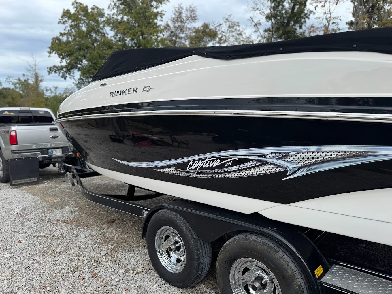 Detailed Rinker boat bow